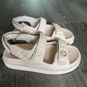 The Wishbone Collection - Quilted Pink Sandals - size 7.5